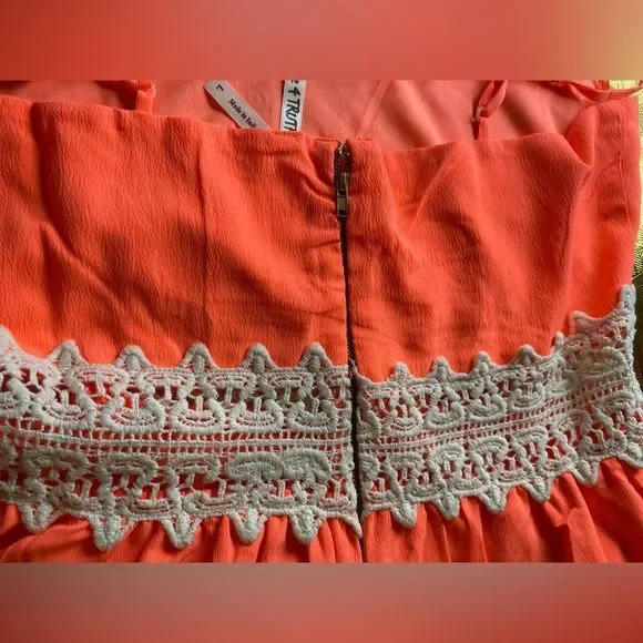 Live 4 Truth Orange Spaghetti Strap Short Jumpsuit Women's Size M BWT - Picture 10 of 12